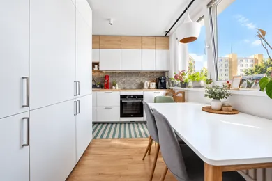 Na predaj 3-izbový byt, 64 m², Bratislava-Rača, Rustaveliho