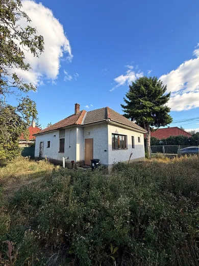 Na predaj pozemok, 540 m², Galanta, Javorinka