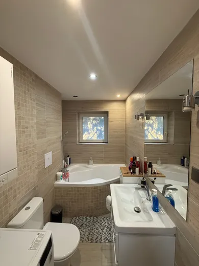 Na predaj 2-izbový byt, 55 m², Komárno, Ul. E. B. Lukáča