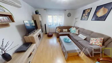 Na predaj 2-izbový byt, 50 m², Trnava, Jána Hajdóczyho