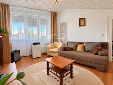 Na predaj 2-izbový byt, 64 m², Komárno, Košická