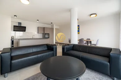 Na prenájom 3-izbový byt, 96 m², Nitra, Mostná