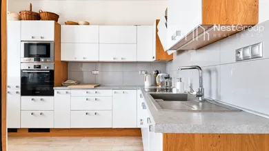 Na predaj 3-izbový byt, 67 m², Senec, Štúrová