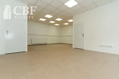 Na prenájom komerčné, 126 m², Poprad