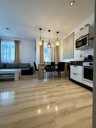 Na prenájom 3-izbový byt, 68 m², Dunajská Streda, Garden Town