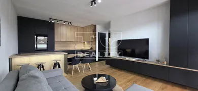 Mieszkania na sprzedaż, 3-pokojowe, Bratislava-Nové Mesto · €450 000