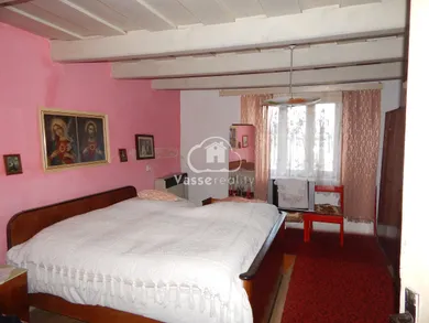 Na predaj dom, 464 m², Kolta