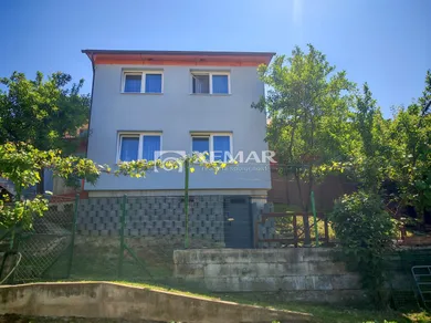 Будинки на продаж, Banská Bystrica · €154 000