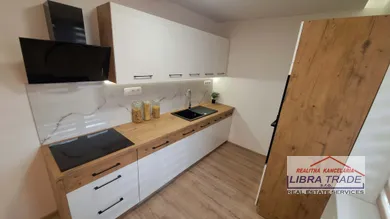 Na predaj 2-izbový byt, 54 m², Komárno