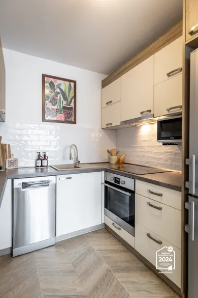 Na prenájom 2-izbový byt, 43 m², Košice-Staré Mesto, Jakobyho
