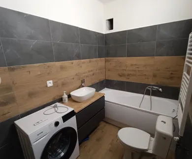 Na prenájom byt v Bratislava-Nové Mesto · €900 · Dokončené