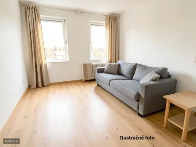Na predaj 2-izbový byt, 72 m², Snina, Komenského