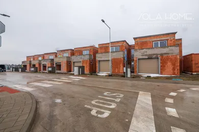 Domy na sprzedaż, Valaliky · €350 000