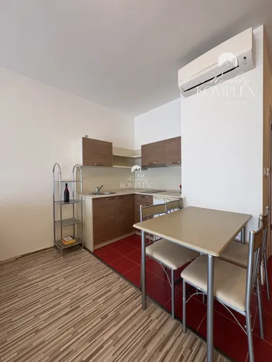 Na prenájom 1-izbový byt, 33 m², Komárno