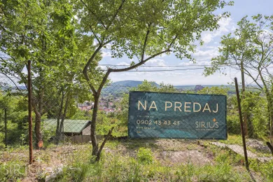 Na predaj pozemok, 210 m², Bratislava-Devín, Spätná cesta