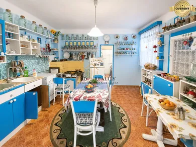 Na predaj 2-izbový dom, Medovarce