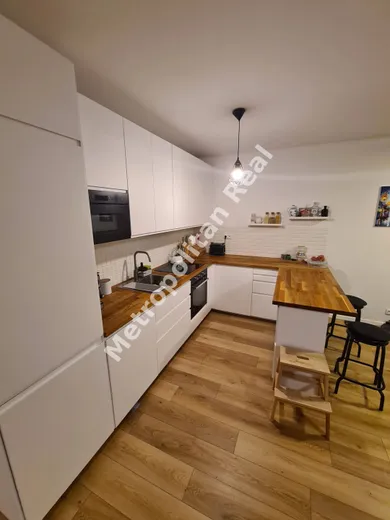 Mieszkania na wynajem, 2-pokojowe, Bratislava-Dúbravka · €770