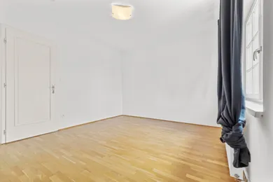 Na predaj 6-izbový dom, 350 m², Bratislava-Záhorská Bystrica