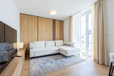 Mieszkania na sprzedaż, 3-pokojowe, Zvolen · €272 950