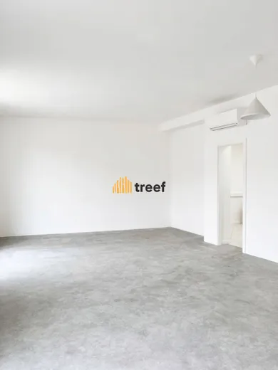Na prenájom objekt, 54 m², Trnava, Pekárska