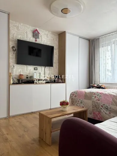 Na predaj 1-izbový byt, 36 m², Košice-Západ, Petzvalova
