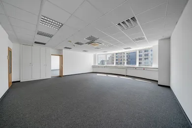 Komerčné priestory na prenájom, Bratislava-Ružinov · €1 580