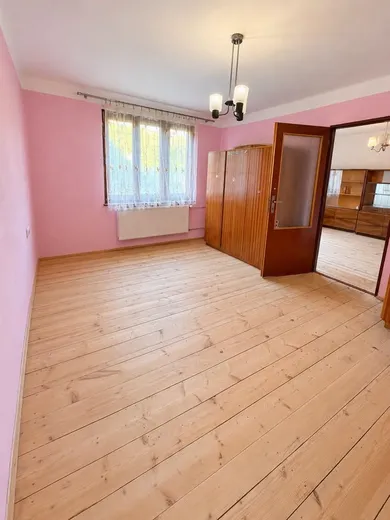 Na predaj 4-izbový dom, 137 m², Zázrivá, Dolina