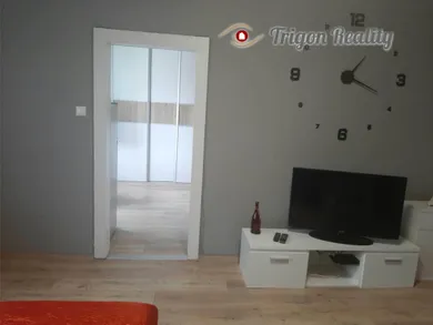 Na predaj 1-izbový byt, 34 m², Komárno