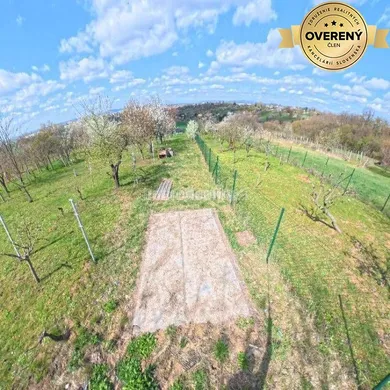 Działki na sprzedaż, Levice · €12 000