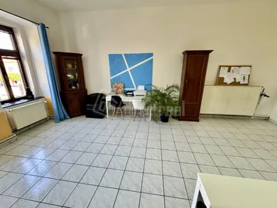 Na predaj komerčné, 33 m², Liptovský Mikuláš, Námestie osloboditeľov