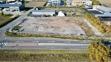 Na prenájom pozemok, 236 m², Trstice, Hlavná