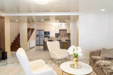 Domy na sprzedaż, 6-pokojowe, Michalovce · €359 900