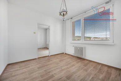 Na prenájom 3-izbový byt, 64 m², Bratislava-Rača, Sadmelijská