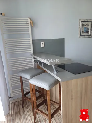 Na prenájom 3-izbový byt, 71 m², Banská Bystrica, Javornícka