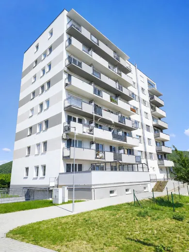 Mieszkania na sprzedaż, 2-pokojowe, Trenčín · €182 000