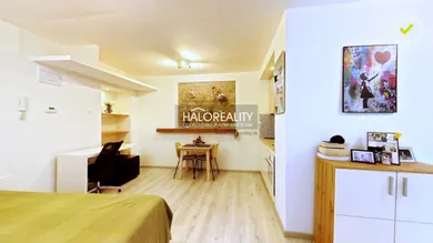Na predaj 1-izbový byt, 30 m², Bratislava-Staré Mesto