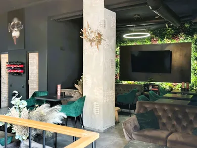 Na predaj komerčné, 135 m², Bratislava-Staré Mesto, Špitálska