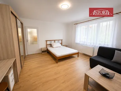Na prenájom 1-izbový byt, 31 m², Martin, Červenej armády