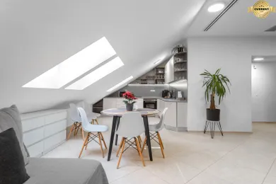 Mieszkania na sprzedaż, 2-pokojowe, Bratislava-Staré Mesto · €399 000