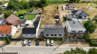 Na predaj pozemok, 65 m², Sekule