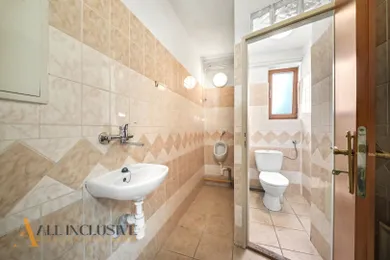Na prenájom komerčné, 143 m², Galanta, Šafárikova