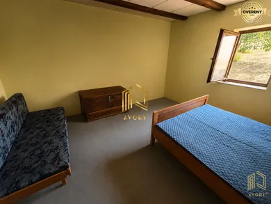 Na predaj 3-izbový dom, 80 m², Prietrž