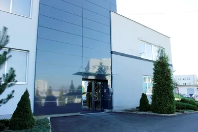 Na prenájom objekt, 100 m², Nová Dubnica, Trenčianska