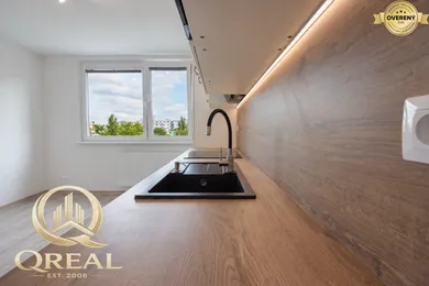 Na predaj 2-izbový byt, 34 m², Bratislava-Vrakuňa, Bebravská