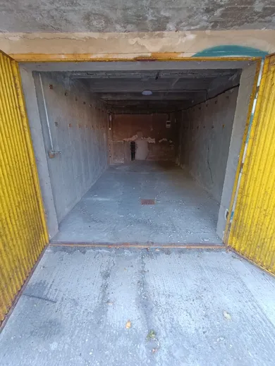 Na predaj objekt, 16 m², Bratislava-Karlova Ves, Karloveská