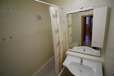 Na prenájom 2-izbový byt, 50 m², Bratislava-Staré Mesto, Žilinská