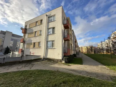 Byty na prenájom 2-izbový, Pezinok · €650