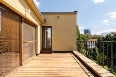 Na predaj 3-izbový byt, 125 m², Bratislava-Nové Mesto, Zátišie