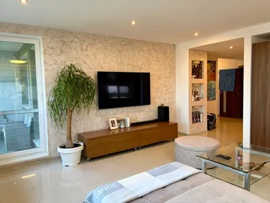 Na prenájom 3-izbový byt, 100 m², Bratislava-Nové Mesto, Na pažiti