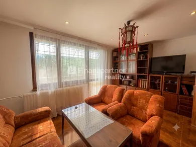 Na predaj 4-izbový byt, 79 m², Michalovce, Jána Hollého